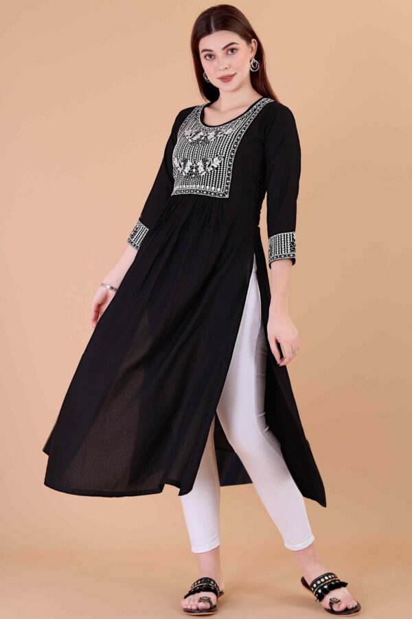 Glomee Presented Heavy Rayon Embroidery Work Kurta