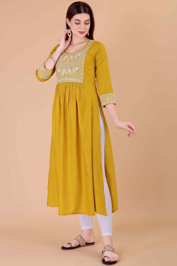 Glomee Presented Rayon embroidery work kurta