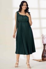 Glomee Women western pleated dress