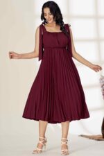 Glomee Women western pleated dress