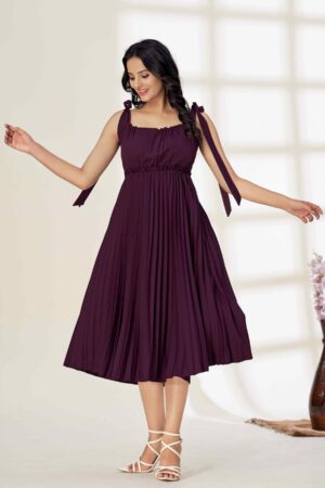 Glomee Women western pleated dress