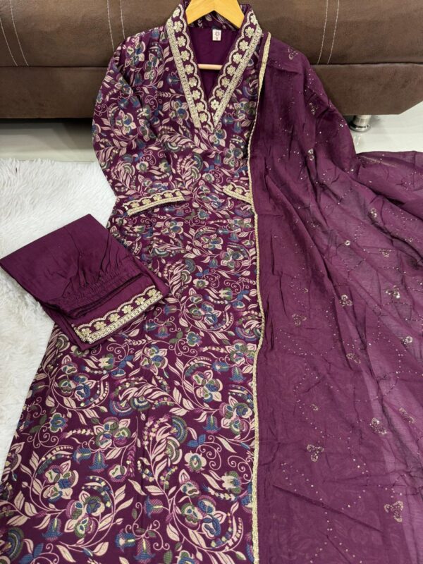 Glomee Introducing New kurti duptta and bottom set