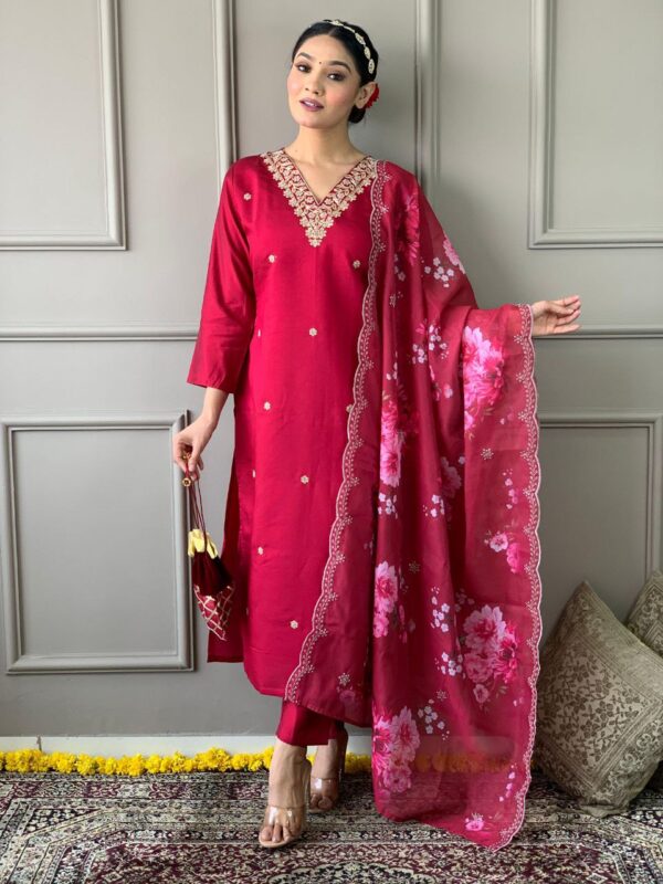 Glomee Introducing New kurti duptta and bottom set