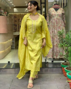 Glomee Introducing New kurti duptta and bottom set